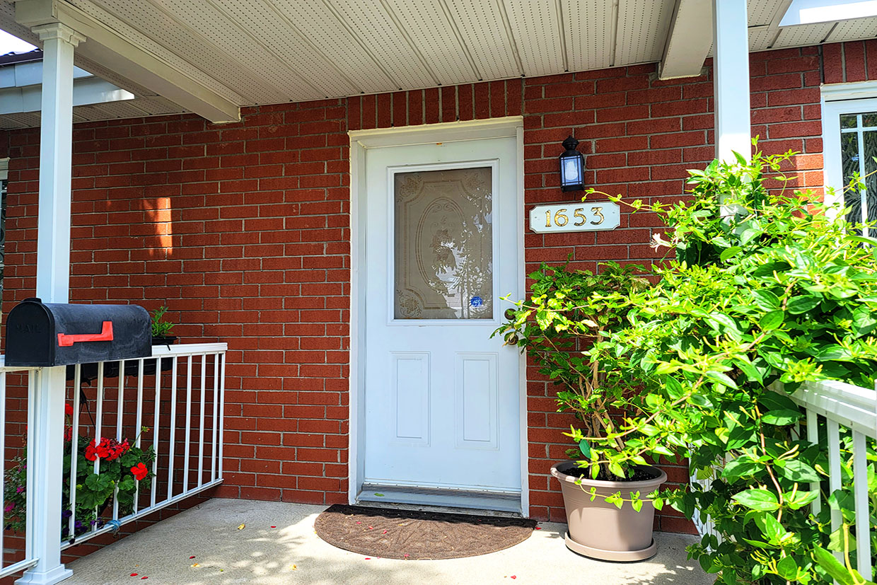 Chateauguay front doors - %count(Chateauguay front doors)%