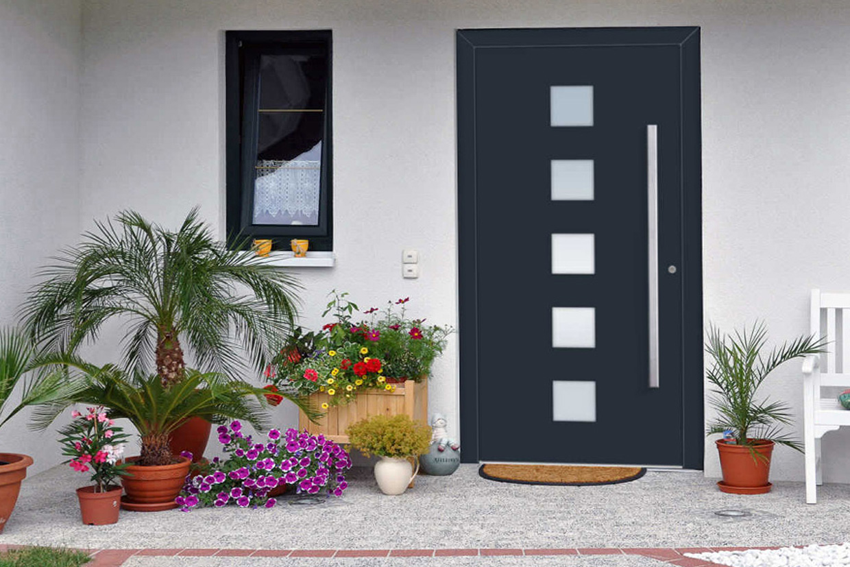 How to repair broken doors On a Budget - DIY Home improvements